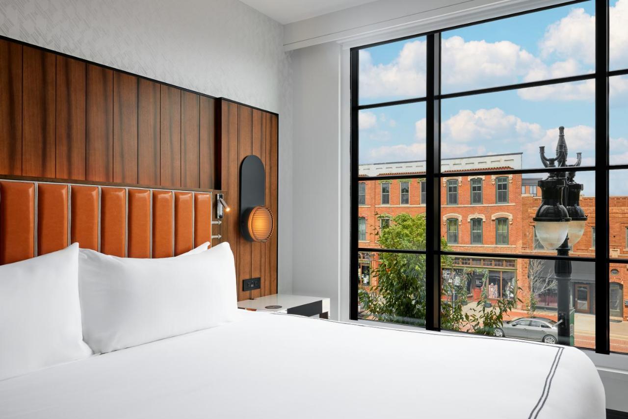 The Godfrey Detroit, Curio Collection By Hilton Hotel Bagian luar foto