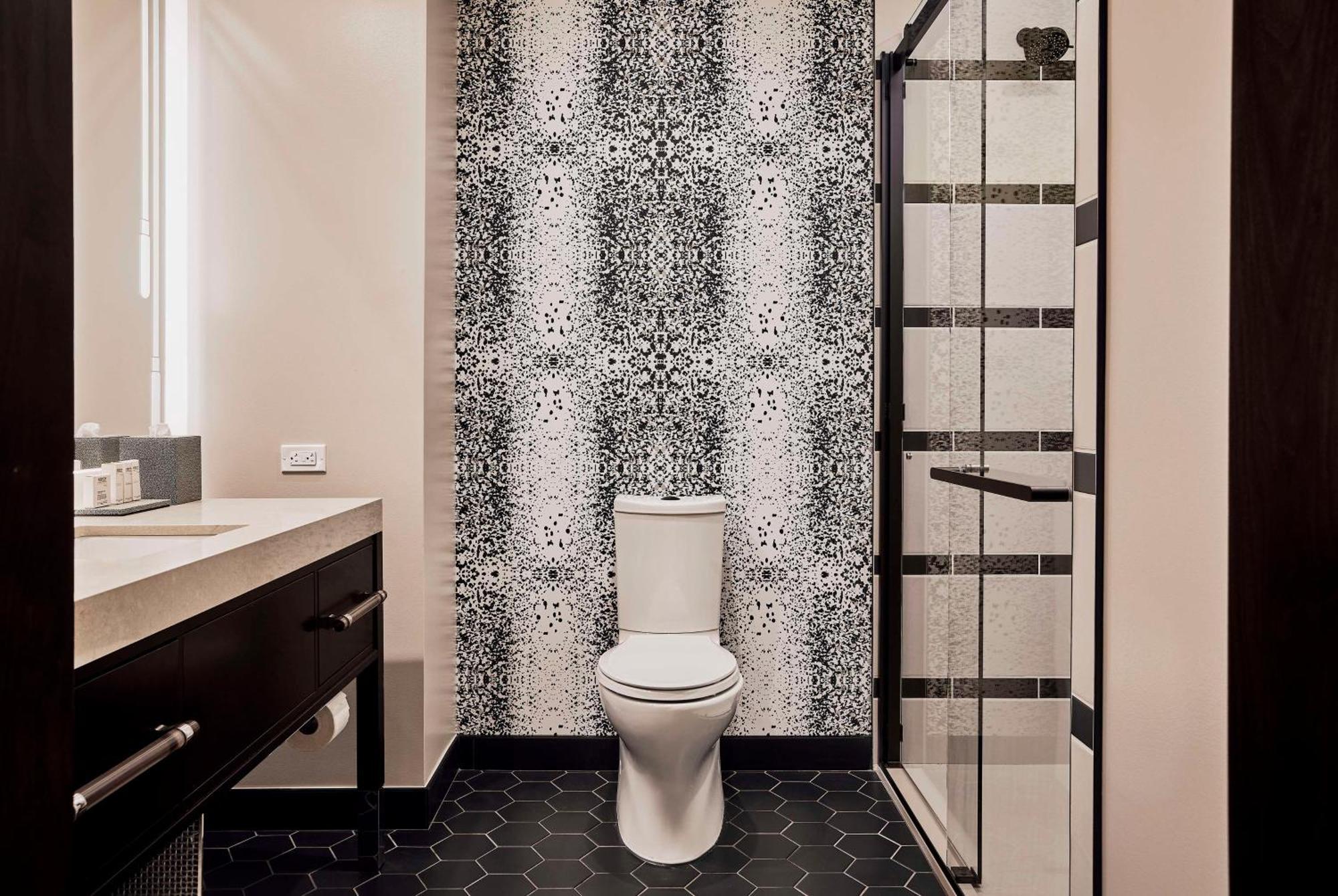 The Godfrey Detroit, Curio Collection By Hilton Hotel Bagian luar foto